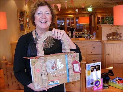 Cardboard paperbag Maja